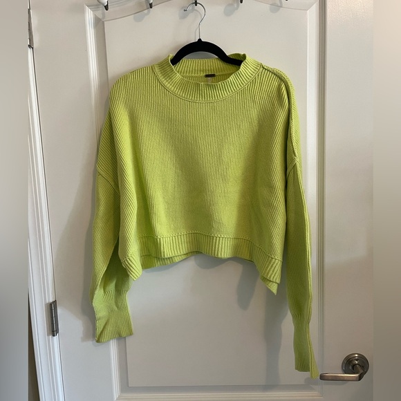 Free People- Easy Street Cropped Pullover - Picture 5 of 6